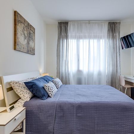 Rooms Vidar Train Station Venecia Exterior foto